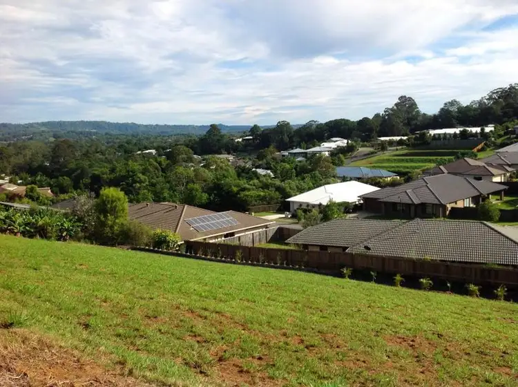 2 Bowers Court, Woombye QLD 4559