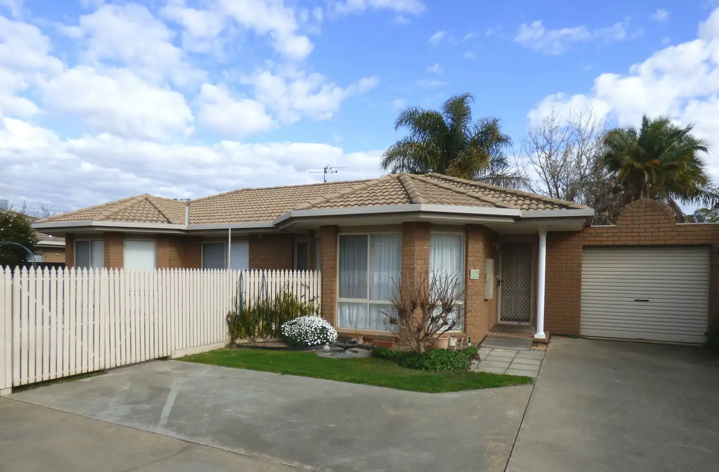 Main view of Homely unit listing, Unit 2/16 Statesman Drive, Benalla VIC 3672