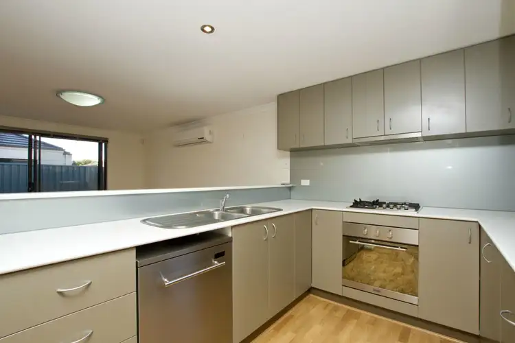 Fourth view of Homely unit listing, 2 94 Parkin Street, Rockingham WA 6168