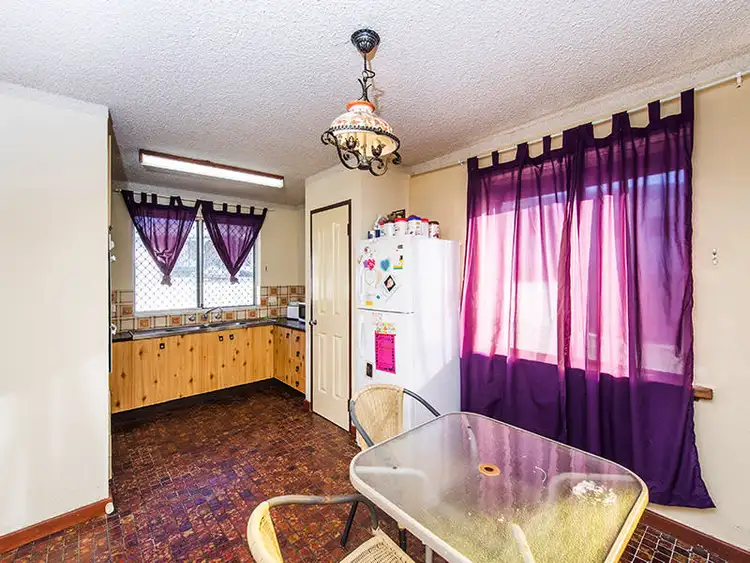 Fifth view of Homely unit listing, 1/36A Halls Head Pde, Halls Head WA 6210