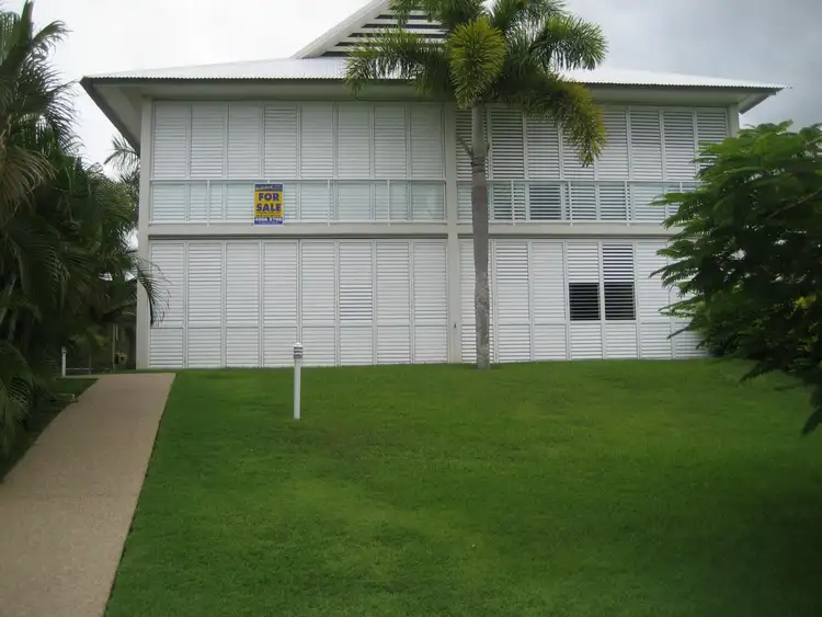 1/20 Poinciana Boulevard, Cardwell QLD 4849