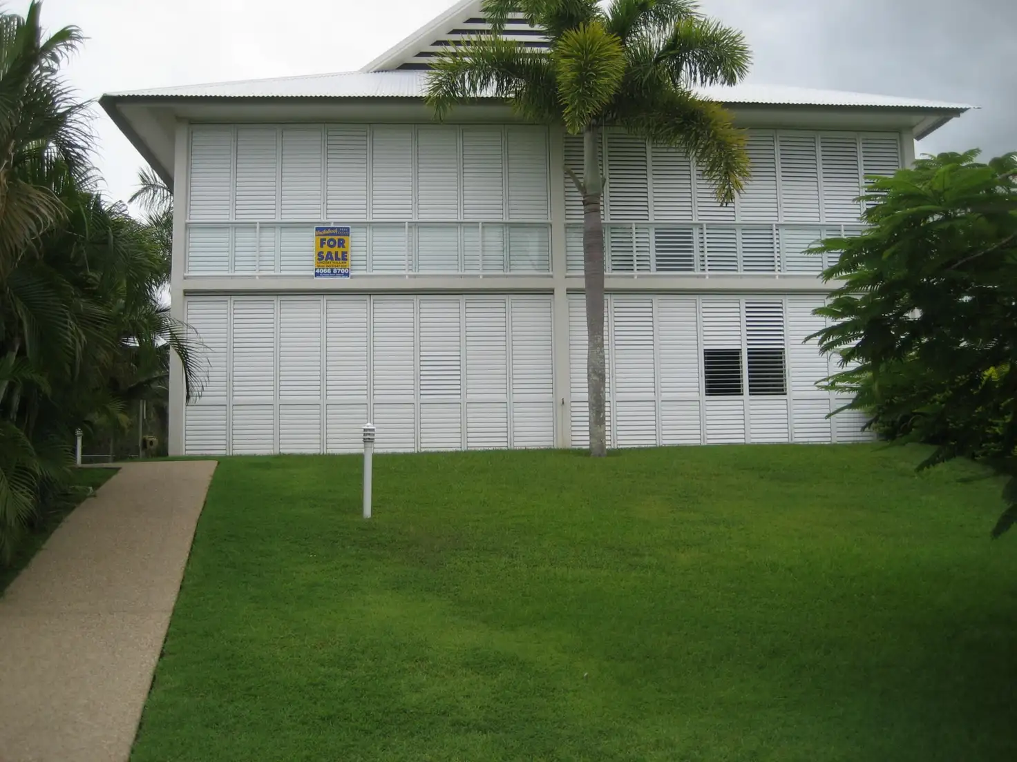 Main view of Homely unit listing, 1/20 Poinciana Boulevard, Cardwell QLD 4849