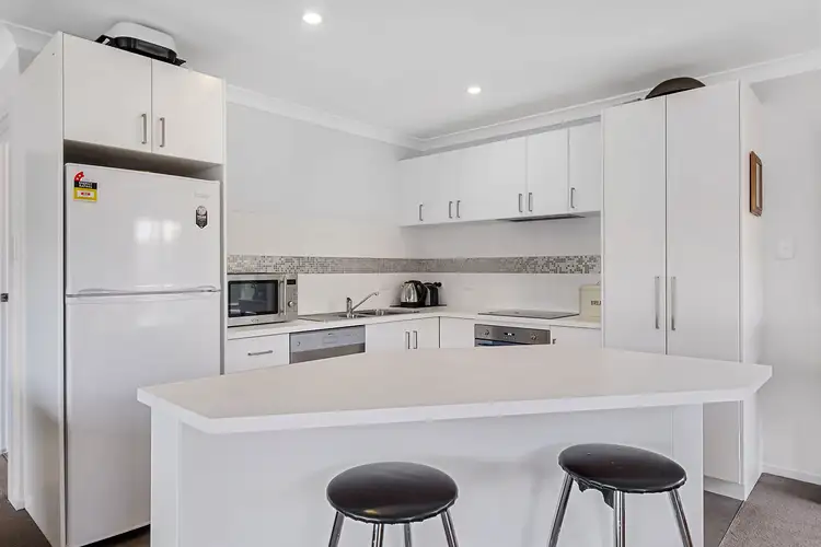 Fourth view of Homely unit listing, 2/90 Main St, Huonville TAS 7109
