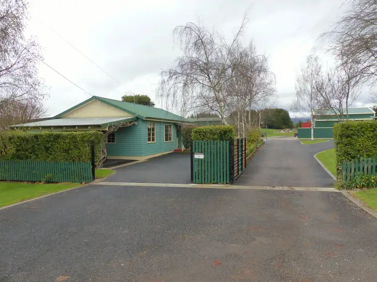 3 Smith Street, Deloraine TAS 7304