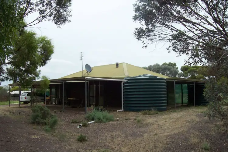 87-89 Horrocks Highway, Wilmington SA 5485
