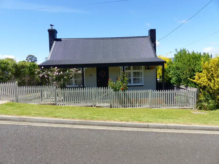 12 Beefeater Street, Deloraine TAS 7304