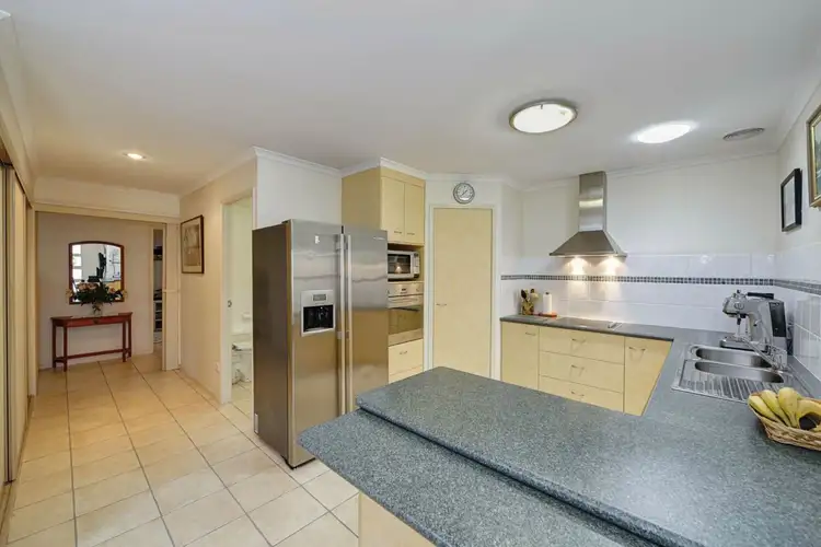 Fourth view of Homely unit listing, 1/18c Kepnock Road, Kepnock QLD 4670