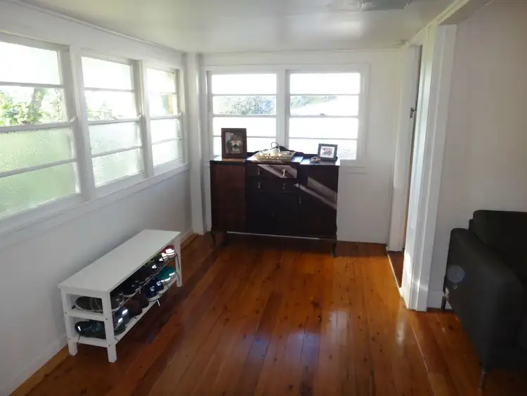 Second view of Homely house listing, 5 LYON Avenue, Oxley QLD 4075