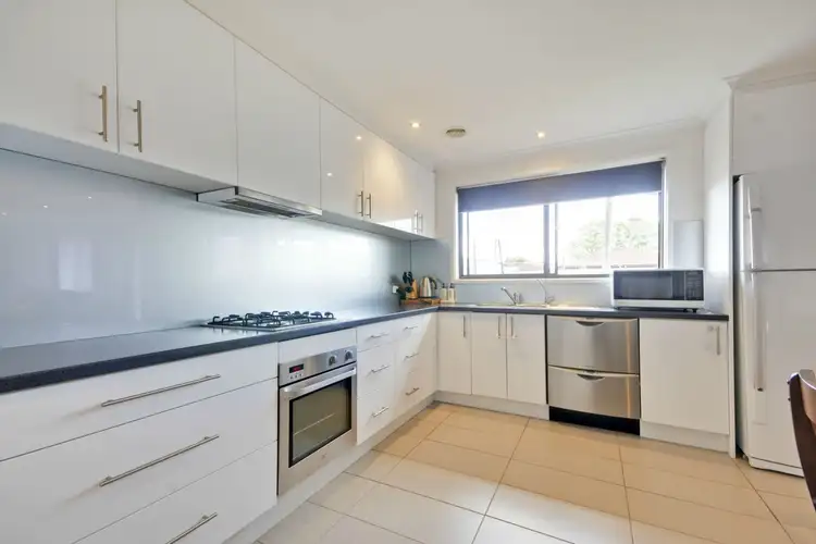 Seventh view of Homely house listing, 2 Kevin Court, Traralgon VIC 3844