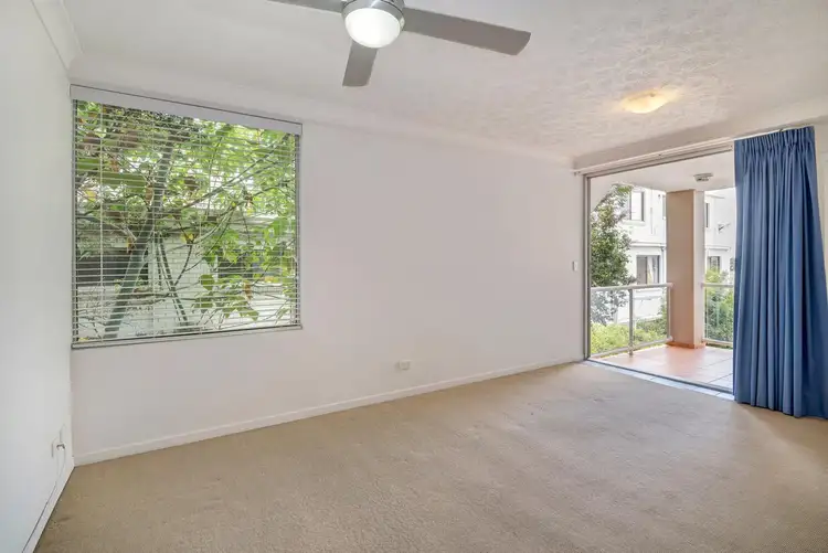 Fourth view of Homely unit listing, 8/130 Marine Parade, Southport QLD 4215