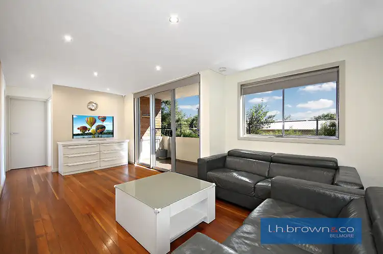 64 Sproule Street