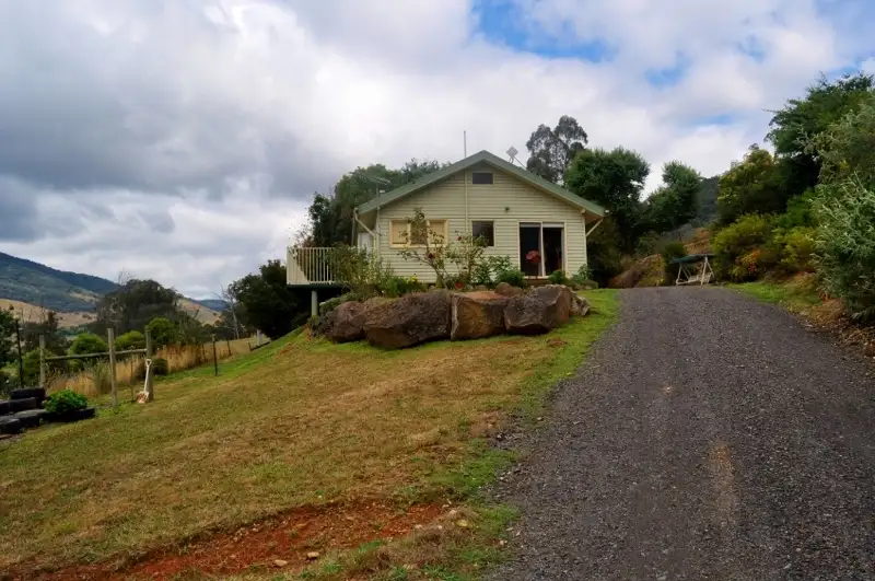 Main view of Homely rural property listing, BoFalls View - 1163 Yackandandah-dederang Rd, Dederang VIC 3691