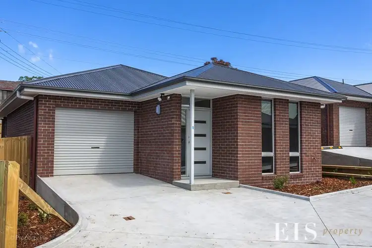 1/1a Powell Road, Blackmans Bay TAS 7052