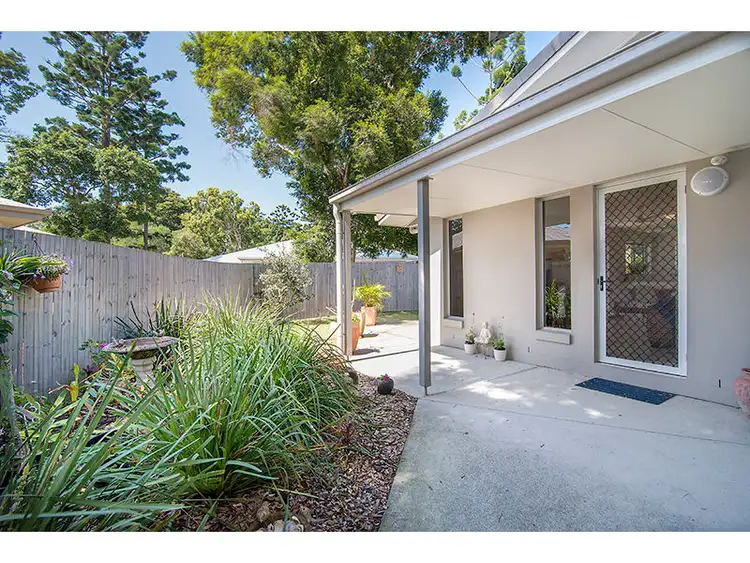 Third view of Homely house listing, 2/5 Miram Place, Ocean Shores NSW 2483