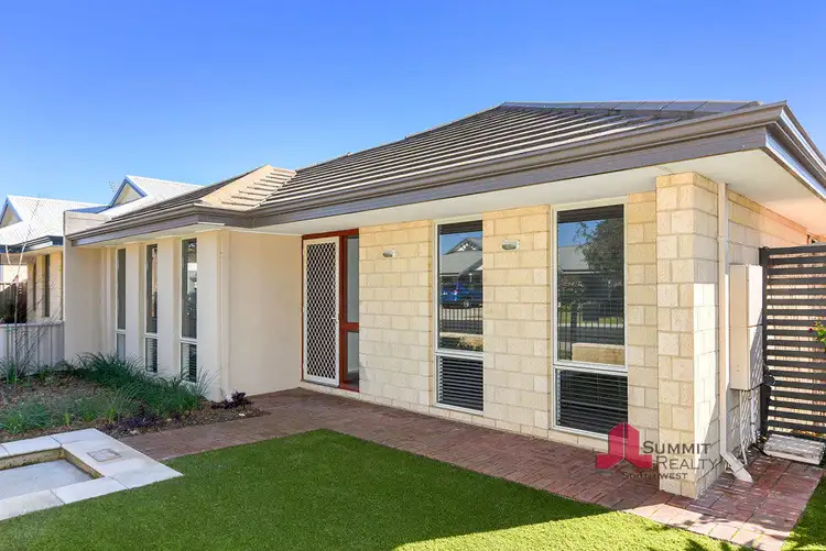 Second view of Homely house listing, 17 Jury Bend, Carey Park WA 6230