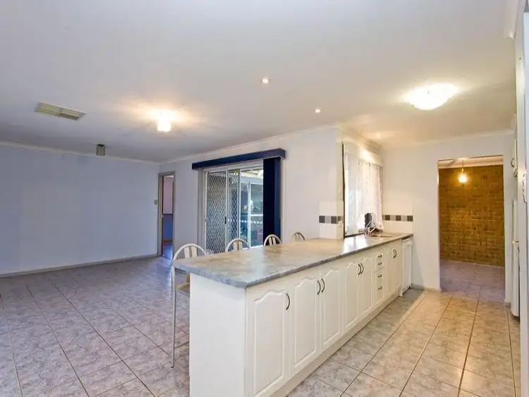 Sixth view of Homely house listing, 14 Summer Hill Court, Wynn Vale SA 5127
