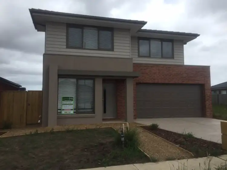 18 George Frederick Road, Cranbourne West VIC 3977