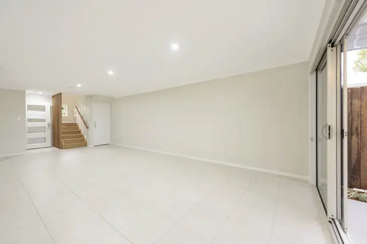 Fifth view of Homely unit listing, 2/19 Cranley Street, South Toowoomba QLD 4350