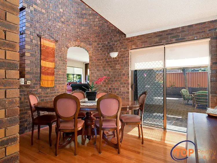 Sixth view of Homely house listing, 5 Parkview Rise, Willetton WA 6155