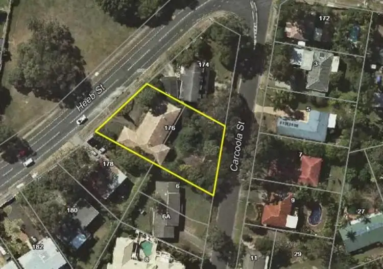 176 Heeb Street, Benowa QLD 4217