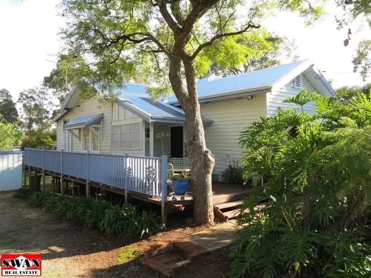 15 Scott Street, Greenmount WA 6056
