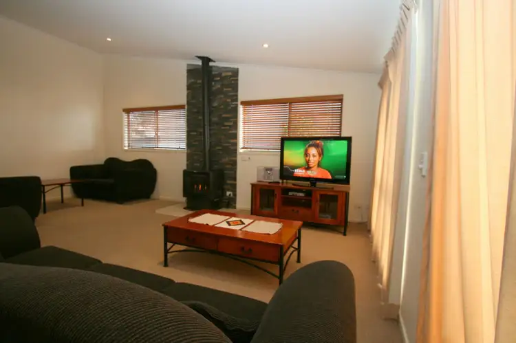 Fourth view of Homely unit listing, 1/30 Nettin Circuit, Jindabyne NSW 2627
