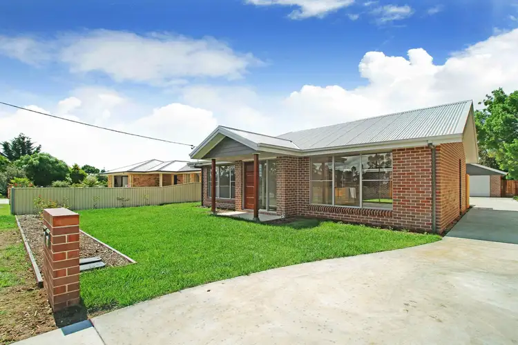 18A Mccrossin Street, Uralla NSW 2358