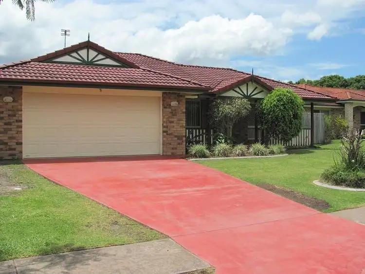 33 Greenhaven Close, Nambour QLD 4560