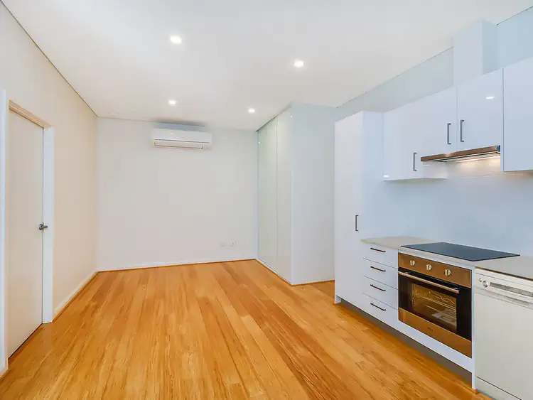 Third view of Homely unit listing, 2/40 Pearse Street, North Fremantle WA 6159