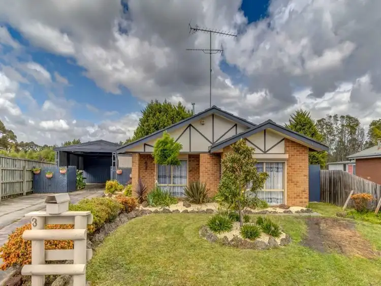Fifth view of Homely house listing, 3 Amaroo Way, Newborough VIC 3825
