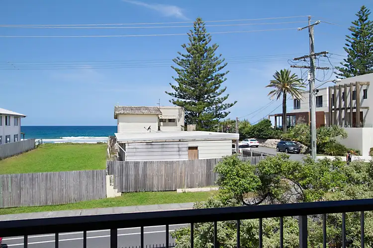4/3 Ocean Street, Mermaid Beach QLD 4218