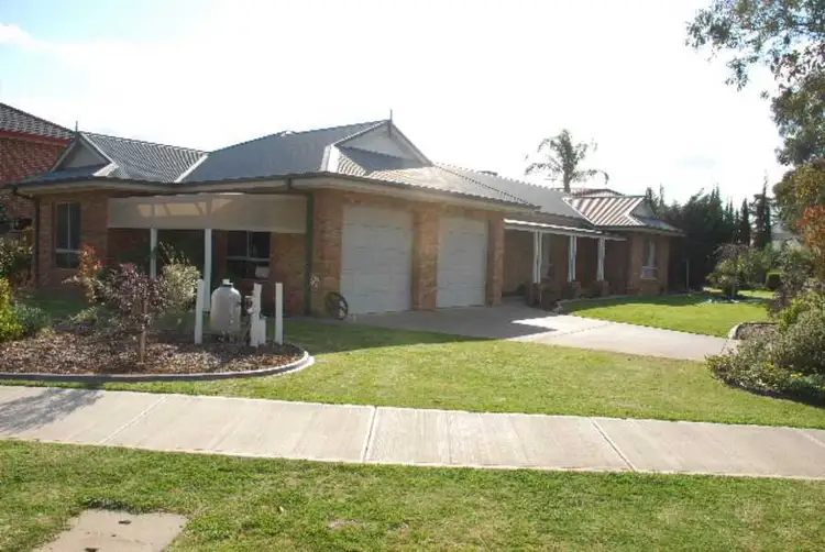 5 Lemon Grove, Cobram VIC 3644