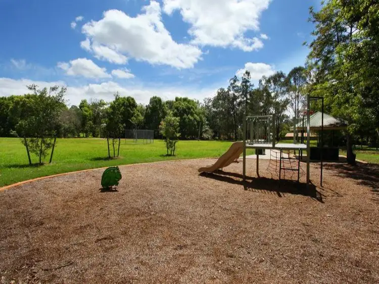 22 Flinders Avenue, Nambour QLD 4560