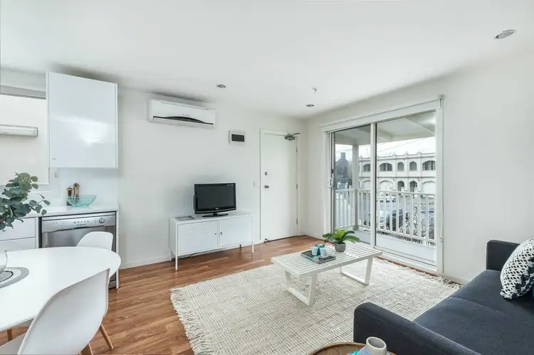 Fifth view of Homely apartment listing, Unit 5/2 Thompson Street, Williamstown VIC 3016