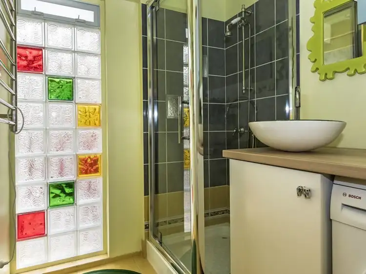 Seventh view of Homely house listing, 9 Sutherland Close North, Guildford WA 6055