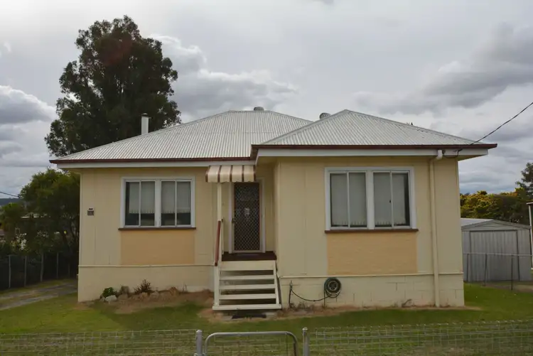129 Wood Street, Warwick QLD 4370