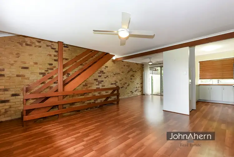 Third view of Homely townhouse listing, 5/398 Chatswood Rd, Shailer Park QLD 4128