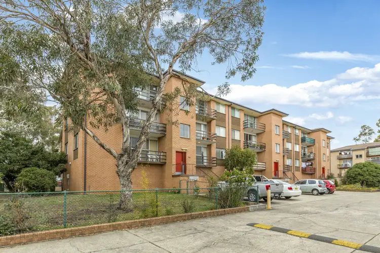 4/102 Henderson Road, Queanbeyan NSW 2620