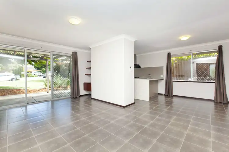Sixth view of Homely house listing, 3 Stubbins Place, Carine WA 6020
