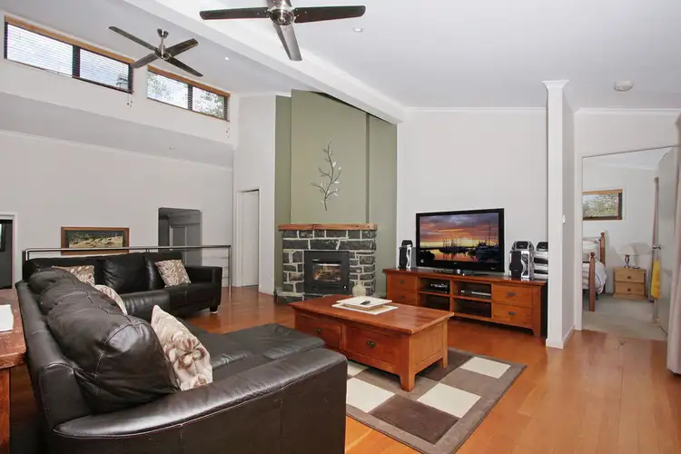 Fifth view of Homely house listing, 1 Acacia Place, East Jindabyne NSW 2627