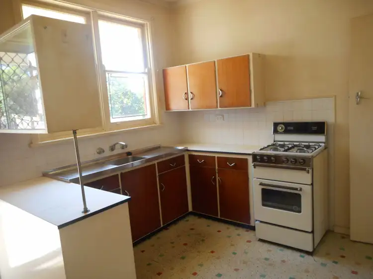 Fifth view of Homely house listing, 32 Huntingdale Street, Lansvale NSW 2166