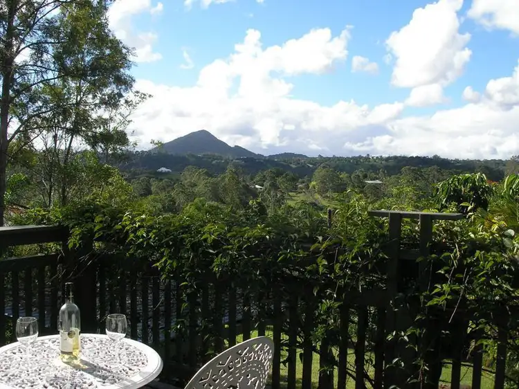 111 Memorial Drive, Eumundi QLD 4562