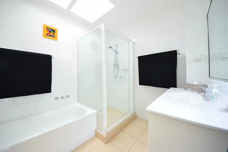 Seventh view of Homely unit listing, 5/4 Aquila Court, Mermaid Waters QLD 4218