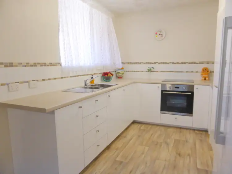 Fifth view of Homely unit listing, 1/5 Irene St, Redcliffe QLD 4020