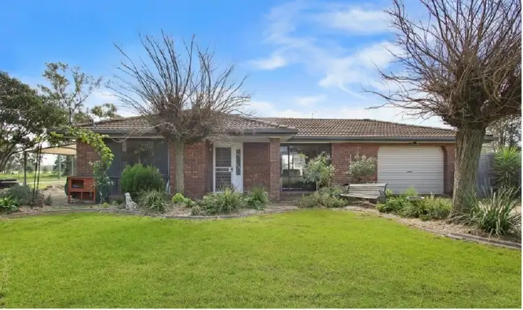 2 Victoria Street, Walla Walla NSW 2659