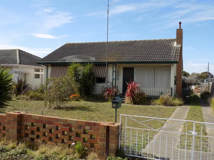 22 Knight St, Maffra VIC 3860