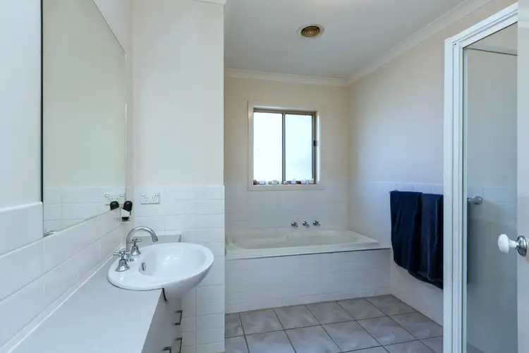 Seventh view of Homely unit listing, Unit 2/6-7 Lydeamore Place, Kurunjang VIC 3337