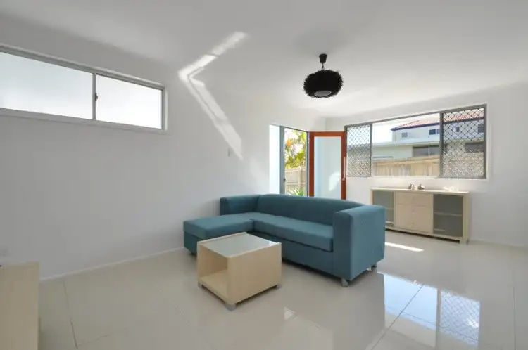 Third view of Homely semi-detached listing, 1/42 Albion Avenue, Miami QLD 4220