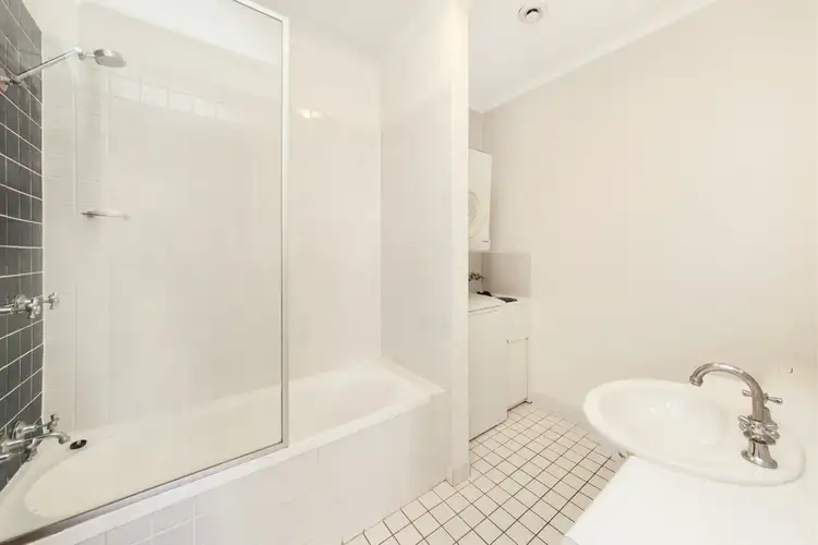 Fifth view of Homely apartment listing, 2/75 Hardgrave Road, West End QLD 4101