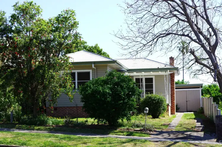 123 Henry Street, Quirindi NSW 2343